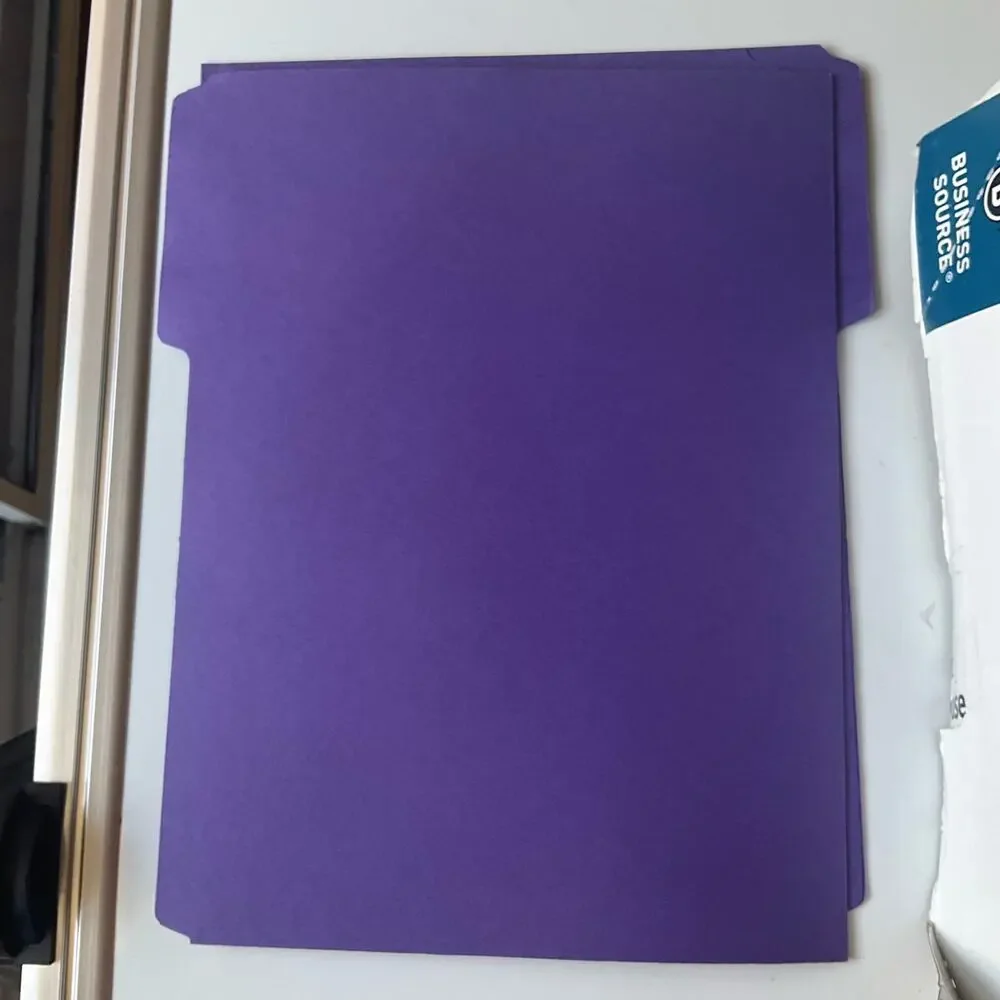 Business Source Interior Folder 1/3 Cut, Letter Size 5/8